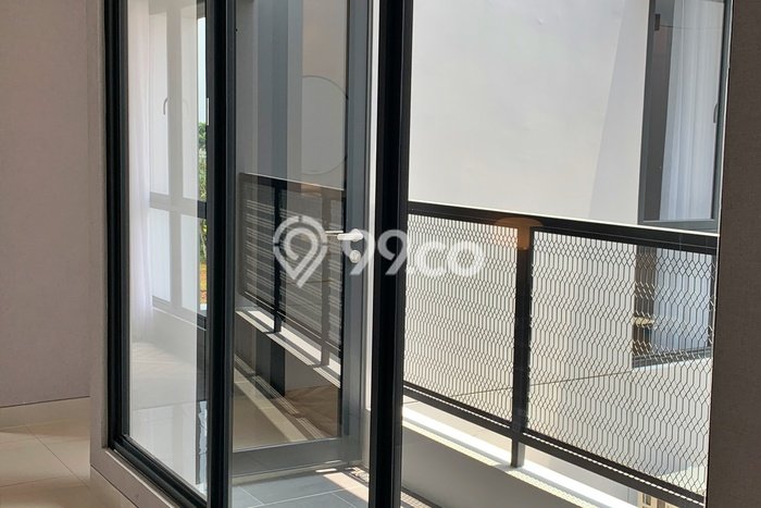 Rumah Elit Modern Tanpa Renovasi di Summarecon Bandung Bandung Rumah Elit Modern Tanpa Renovasi di Summarecon Bandung Bandung