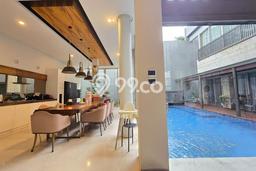 Ready to Use! Luxury House LT 500m2 Desain Elegan di Alam Sutera Ready to Use! Luxury House LT 500m2 Desain Elegan di Alam Sutera