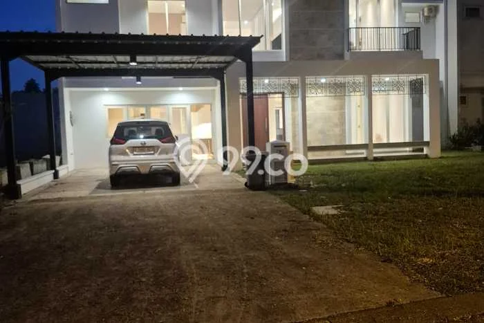 Disewakan! Rumah 6 Kamar Tidur &
7 Kamar Mandi di Alam Sutera, Tangerang Disewakan! Rumah 6 Kamar Tidur &
7 Kamar Mandi di Alam Sutera, Tangerang
