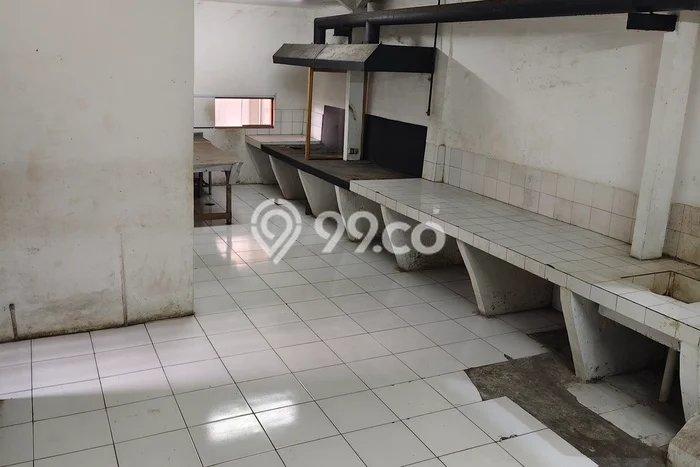 Unit Komersial Tersedia di Cibubur Spesifikasi LB 400m2 Unit Komersial Tersedia di Cibubur Spesifikasi LB 400m2