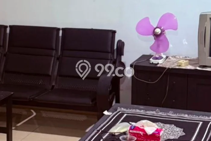 Disewakan Rumah Murah di Harjamukti Depok dengan 4 KT Disewakan Rumah Murah di Harjamukti Depok dengan 4 KT