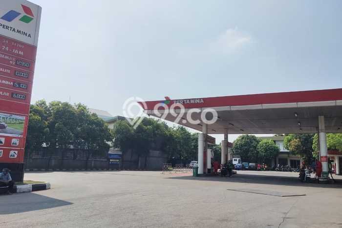 Unit Komersial Dijual di Koja Jakarta Utara Luas Tanah 3445m2, Luas Bangunan 2000m2 Unit Komersial Dijual di Koja Jakarta Utara Luas Tanah 3445m2, Luas Bangunan 2000m2