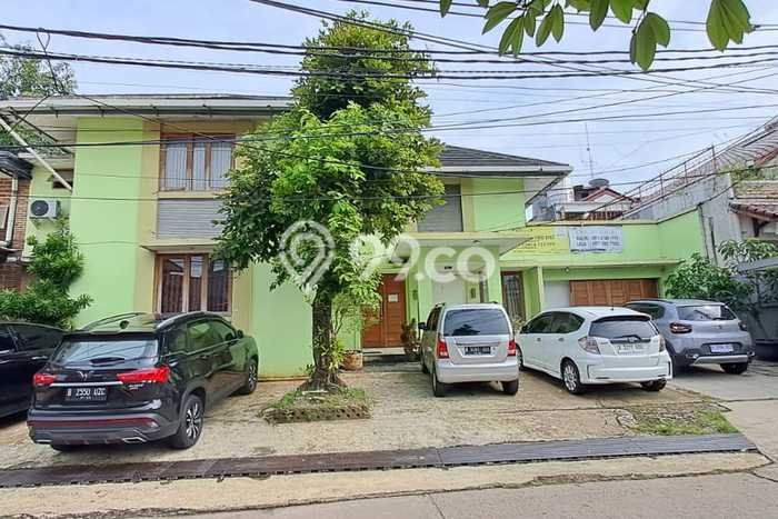 Dijual Segera Kost 17 Kamar, 17 Kamar Mandi di Kebayoran Baru, Jakarta Selatan, Luas 600m2 Dijual Segera Kost 17 Kamar, 17 Kamar Mandi di Kebayoran Baru, Jakarta Selatan, Luas 600m2