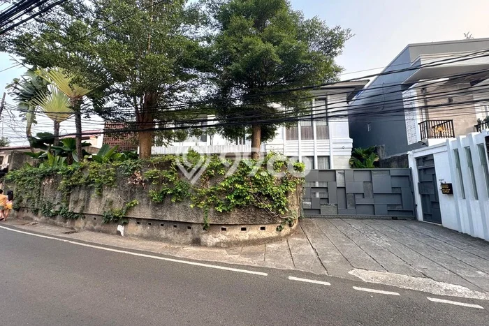 Rumah Mewah LB 1000m2 Siap Pakai Desain Elegan di Lebak Bulus, Jakarta Selatan Rumah Mewah LB 1000m2 Siap Pakai Desain Elegan di Lebak Bulus, Jakarta Selatan
