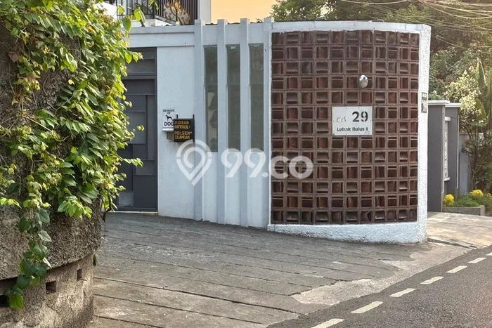 Rumah Mewah LB 1000m2 Siap Pakai Desain Elegan di Lebak Bulus, Jakarta Selatan Rumah Mewah LB 1000m2 Siap Pakai Desain Elegan di Lebak Bulus, Jakarta Selatan