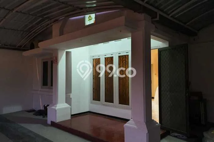 Rumah Bagus Siap Huni Di Sukolilo Luas 100m2 Lokasi Strategis Rumah Bagus Siap Huni Di Sukolilo Luas 100m2 Lokasi Strategis