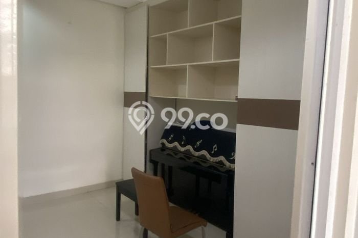 Hunian Eksklusif Siap Huni LT 144m2 di Benda, Tangerang Hunian Eksklusif Siap Huni LT 144m2 di Benda, Tangerang