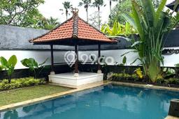 Investasi Menjanjikan! Vila Kawasan , Area 330m2m², Akses ke Pusat Kota Investasi Menjanjikan! Vila Kawasan , Area 330m2m², Akses ke Pusat Kota