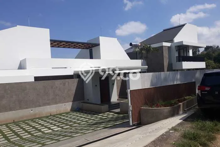 Rumah Eksklusif Dijual LT 1180m2 di Baturiti, Tabanan Rumah Eksklusif Dijual LT 1180m2 di Baturiti, Tabanan