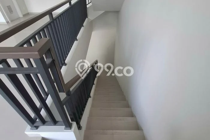 LOKASI STRATEGIS! Ruko Kawasan Bintaro, Luas 172m2m², Sentra Perdagangan LOKASI STRATEGIS! Ruko Kawasan Bintaro, Luas 172m2m², Sentra Perdagangan