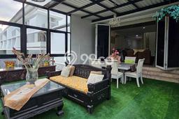 Rumah Mewah LB 400m2 Siap Huni Desain Elegan di Bintaro, Tangerang Selatan Rumah Mewah LB 400m2 Siap Huni Desain Elegan di Bintaro, Tangerang Selatan