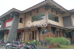 Rumah Pinggir jalan Besar Cocok Untuk Usaha Di Jl. Kesehatan Raya Rumah Pinggir jalan Besar Cocok Untuk Usaha Di Jl. Kesehatan Raya