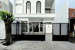 Dijual Rumah Elit Exclusive di BSD, Tangerang Selatan Dijual Rumah Elit Exclusive di BSD, Tangerang Selatan