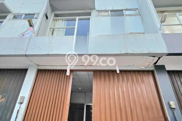 Ruko Bagus Dijual LB 205m2 Lokasi Strategis Jakarta Selatan Area Cocok untuk Bisnis Ruko Bagus Dijual LB 205m2 Lokasi Strategis Jakarta Selatan Area Cocok untuk Bisnis