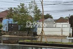Dijual Tanah di Tangerang Selatan, Luas 353m2 SHM Dijual Tanah di Tangerang Selatan, Luas 353m2 SHM