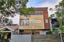 Rumah Elit LB 200m2 Siap Pakai Desain Elegan di Pondok Indah, Jakarta Selatan Rumah Elit LB 200m2 Siap Pakai Desain Elegan di Pondok Indah, Jakarta Selatan
