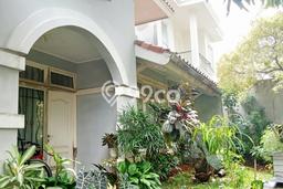 Rumah Luxury Modern Siap Huni di Bintaro Tangerang Selatan Rumah Luxury Modern Siap Huni di Bintaro Tangerang Selatan