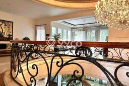 Rumah Elit Modern Tanpa Renovasi di Lippo Karawaci Tangerang Rumah Elit Modern Tanpa Renovasi di Lippo Karawaci Tangerang