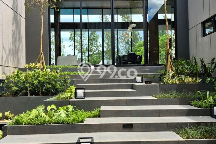 Untuk Dijual! Kantor di Tangerang Kota Tangerang LT 900m2 / LB 744m2 Kawasan Strategis Untuk Dijual! Kantor di Tangerang Kota Tangerang LT 900m2 / LB 744m2 Kawasan Strategis
