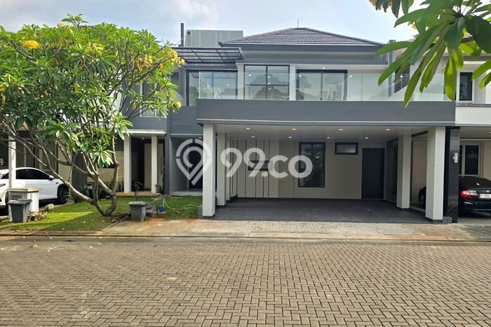 Jual Rumah Luas Elegan Dengan View Eksklusif di BSD City, Tangerang Jual Rumah Luas Elegan Dengan View Eksklusif di BSD City, Tangerang