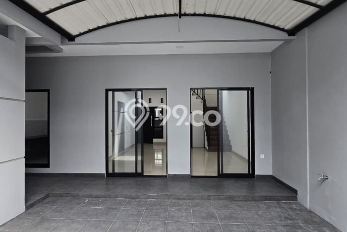 Dijual Rumah 4 Kamar Lokasi Ideal Bagus dan Strategis di BSD Dijual Rumah 4 Kamar Lokasi Ideal Bagus dan Strategis di BSD
