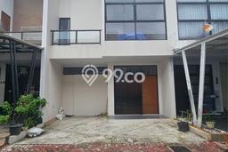 Jual Rumah Bagus Siap Huni LB 108m2 di Ciputat, Tangerang Selatan Jual Rumah Bagus Siap Huni LB 108m2 di Ciputat, Tangerang Selatan