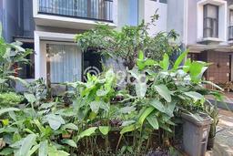 Ready to Use! Luxury House LT 153m2 Desain Modern di Bintaro Ready to Use! Luxury House LT 153m2 Desain Modern di Bintaro