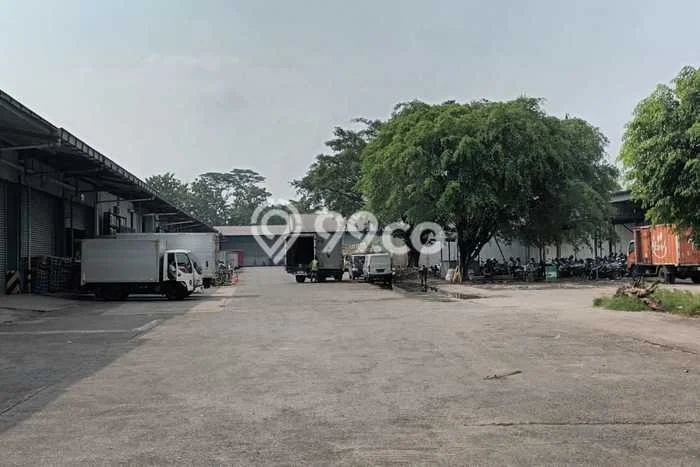 Gudang paling strategis disewakan di Cikupa Tangerang Gudang paling strategis disewakan di Cikupa Tangerang