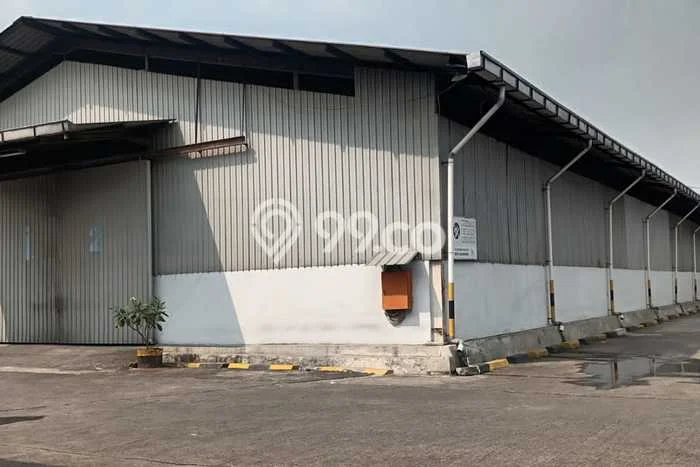 Unit Komersial Disewakan di Tangerang Kawasan Strategis Harga Kompetitif Unit Komersial Disewakan di Tangerang Kawasan Strategis Harga Kompetitif