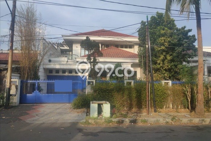 Jarang Ada! Rumah Sewa 6 Kamar Bagus Siap Huni Surabaya Kota Jarang Ada! Rumah Sewa 6 Kamar Bagus Siap Huni Surabaya Kota