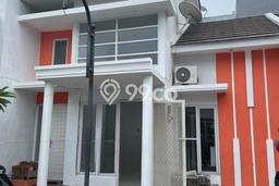 For Sale Rumah 2 Kamar Lokasi Strategis Bagus dan Strategis di Rungkut For Sale Rumah 2 Kamar Lokasi Strategis Bagus dan Strategis di Rungkut