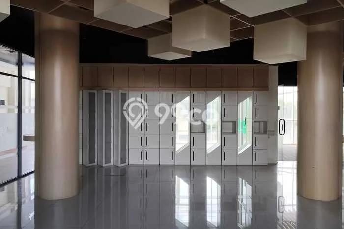 Unit Kantor Tersedia di Surabaya Kota Spesifikasi LB 330m2 Unit Kantor Tersedia di Surabaya Kota Spesifikasi LB 330m2