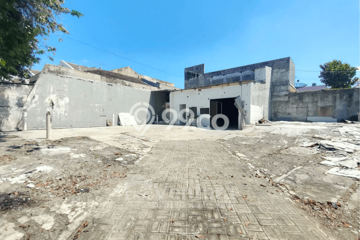 Tanah Disewa di Surabaya Kota Strategis dan Memiliki Luas 350m2 Tanah Disewa di Surabaya Kota Strategis dan Memiliki Luas 350m2