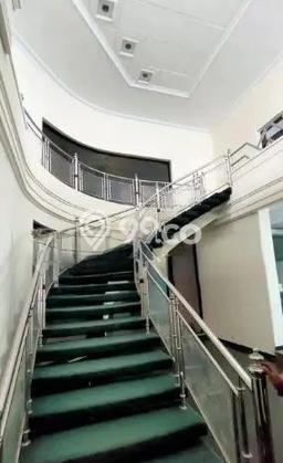 Disewakan Rumah Nyaman LT 700m2 / LB 850m2 di Surabaya Kota, Surabaya Disewakan Rumah Nyaman LT 700m2 / LB 850m2 di Surabaya Kota, Surabaya