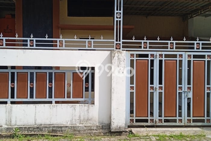 Rumah area , Lingkungan Strategis, 2 KM Rumah area , Lingkungan Strategis, 2 KM