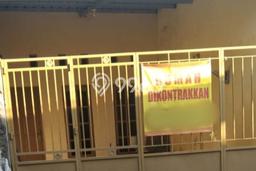 SPECIAL RATE! Rumah area Pettarani, 1 KM, Lingkungan Asri, Luas 90m² Bangunan 80m² SPECIAL RATE! Rumah area Pettarani, 1 KM, Lingkungan Asri, Luas 90m² Bangunan 80m²