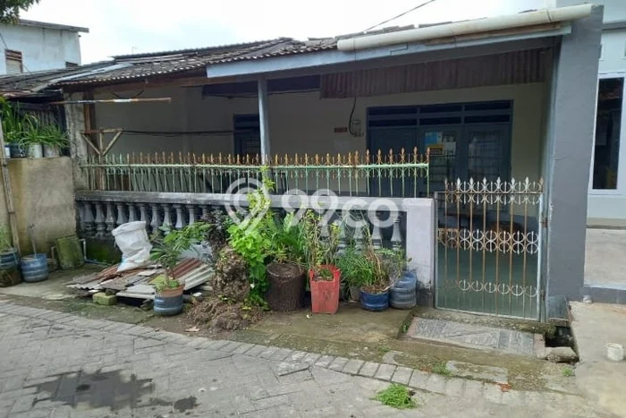 RECOMMENDED! Rumah kawasan Minasa Upa, 2 KT, Lokasi Strategis, Luas 90m² LB 80m² RECOMMENDED! Rumah kawasan Minasa Upa, 2 KT, Lokasi Strategis, Luas 90m² LB 80m²