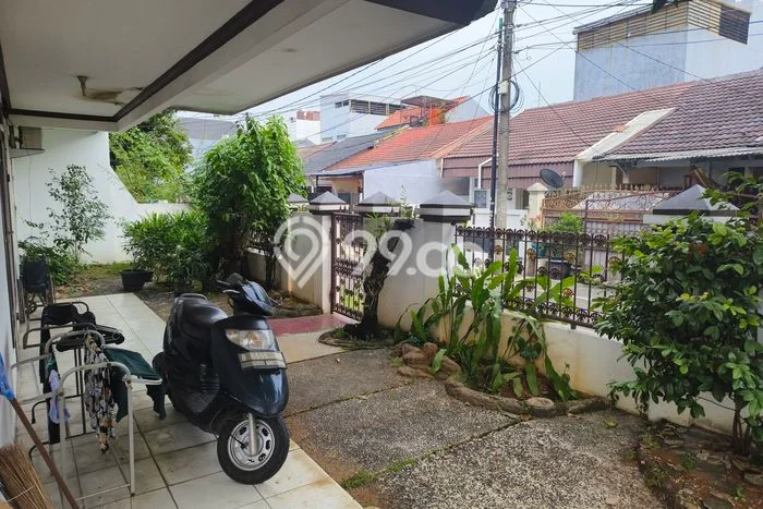 Jual Rumah Luas Megah Dengan View Cantik di Duri Kosambi, Jakarta Barat Jual Rumah Luas Megah Dengan View Cantik di Duri Kosambi, Jakarta Barat