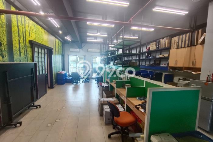 Unit Kantor Dijual di Jakarta Barat LT 178m2 & LB 178m2 Unit Kantor Dijual di Jakarta Barat LT 178m2 & LB 178m2