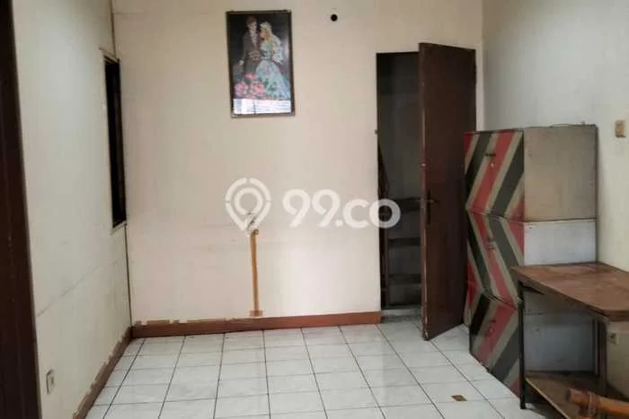 Hunian Nyaman Asri 7 KT Siap Pakai di Tomang Jakarta Barat Hunian Nyaman Asri 7 KT Siap Pakai di Tomang Jakarta Barat