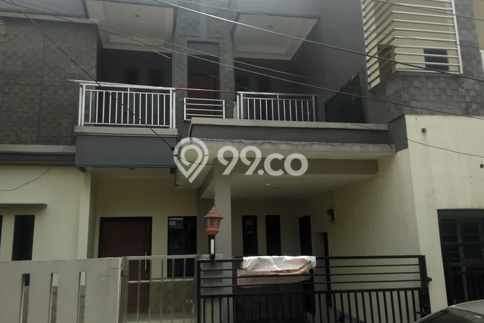 Dijual Cepat Rumah Favorit Siap Huni LB 200m2 di Bogor Utara, Bogor Dijual Cepat Rumah Favorit Siap Huni LB 200m2 di Bogor Utara, Bogor