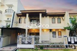 HUNIAN PILIHAN! Rumah area Makassar, Luas 252m2m² LB 250m2m² HUNIAN PILIHAN! Rumah area Makassar, Luas 252m2m² LB 250m2m²