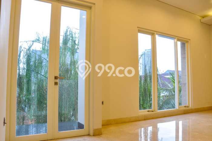 Hunian Mewah LB 300m2 Siap Huni Desain Elegan di Gandaria, Jakarta Selatan Hunian Mewah LB 300m2 Siap Huni Desain Elegan di Gandaria, Jakarta Selatan