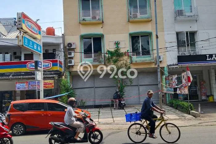 Paling Dicari! Ruko Dijual di Tanjung Barat Harga Kompetitif Paling Dicari! Ruko Dijual di Tanjung Barat Harga Kompetitif