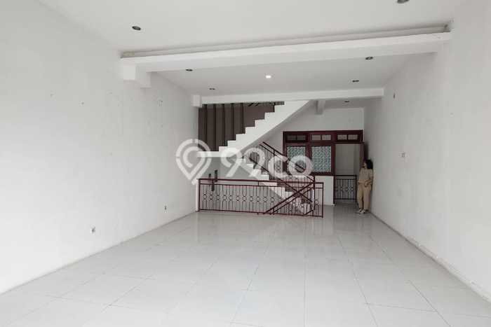 Unit Komersial Disewakan di Surabaya Kawasan Strategis Harga Kompetitif Unit Komersial Disewakan di Surabaya Kawasan Strategis Harga Kompetitif
