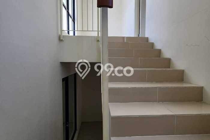 LOKASI PREMIUM! Rumah di Citraland, 0 KM, Lingkungan Tenang, Luas 90m2m² Bangunan 150m2m² LOKASI PREMIUM! Rumah di Citraland, 0 KM, Lingkungan Tenang, Luas 90m2m² Bangunan 150m2m²