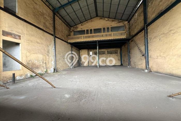 Area Ramai! Gudang Dijual di Sidoarjo untuk Bisnis Luas Bangunan 420m2 Area Ramai! Gudang Dijual di Sidoarjo untuk Bisnis Luas Bangunan 420m2