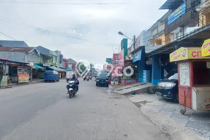 AREA PREMIUM! Ruko di Pondok Ungu, Luas 140m2m², Kawasan Komersial AREA PREMIUM! Ruko di Pondok Ungu, Luas 140m2m², Kawasan Komersial