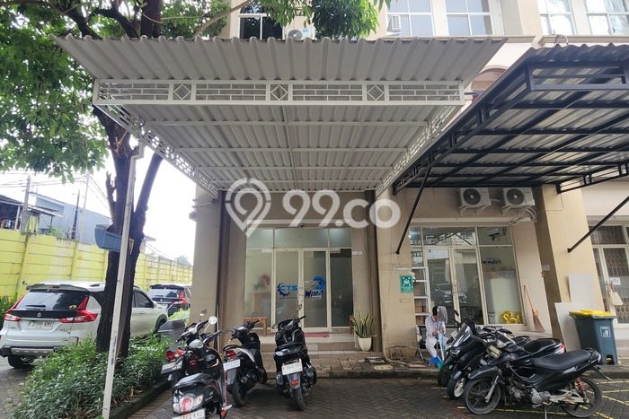 Ruko Bagus Dijual di Galaxy Bekasi Strategis Cocok untuk Kembangkan Bisnis Ruko Bagus Dijual di Galaxy Bekasi Strategis Cocok untuk Kembangkan Bisnis