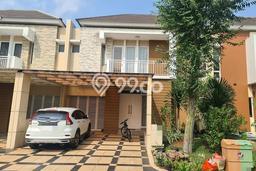 Rumah kawasan Summarecon Bekasi, Bekasi, LT 180m² Bangunan 200m² Rumah kawasan Summarecon Bekasi, Bekasi, LT 180m² Bangunan 200m²